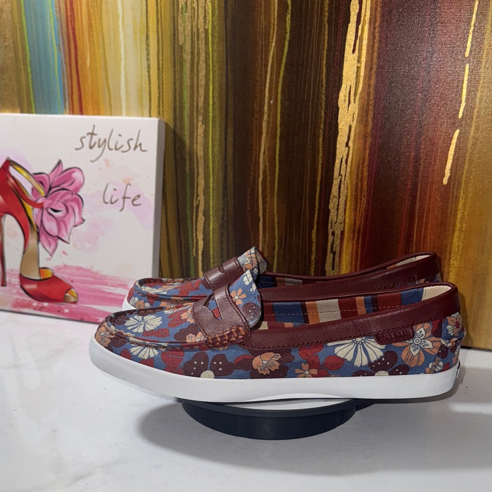 NWOT Cole Haan Nantucket Floral Penny Loafers Women’s - Size 8B - Picture 2 of 9
